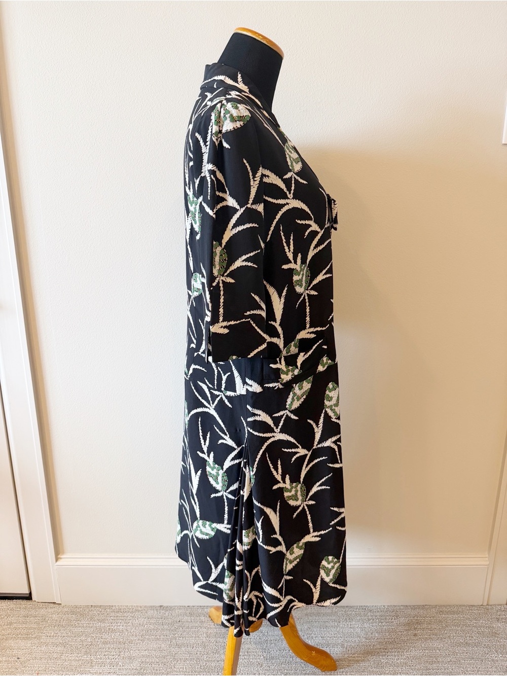MARNI Drop Waist Print Silk Dress - Picture 2 of 16